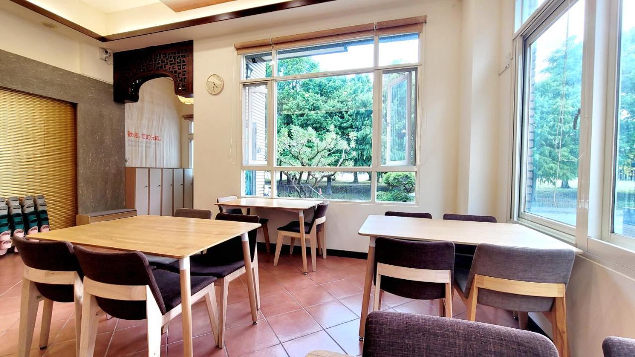 杉羽松民宿 Seeing A Song Inn 뤄동 외부 사진