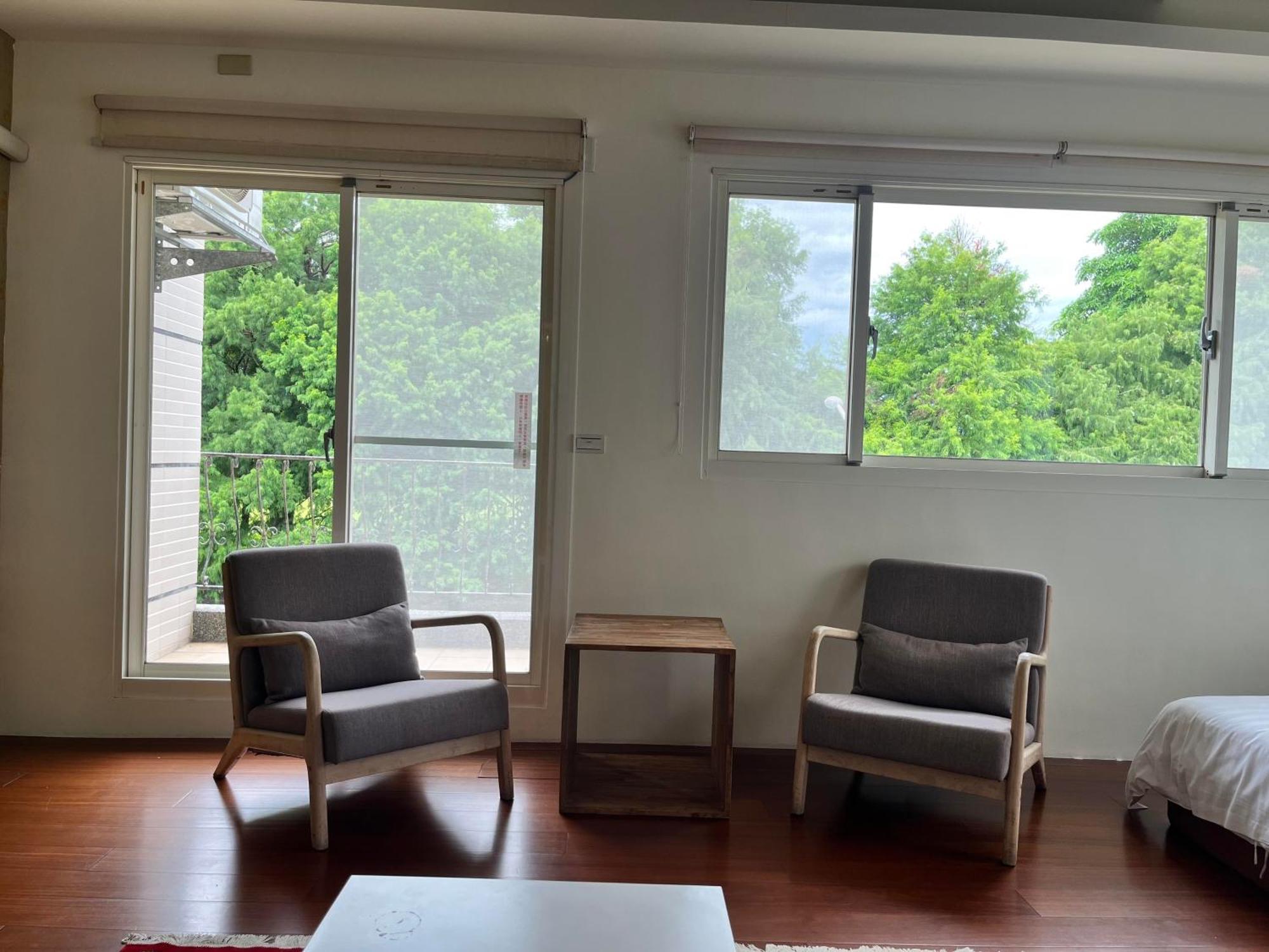 杉羽松民宿 Seeing A Song Inn 뤄동 외부 사진